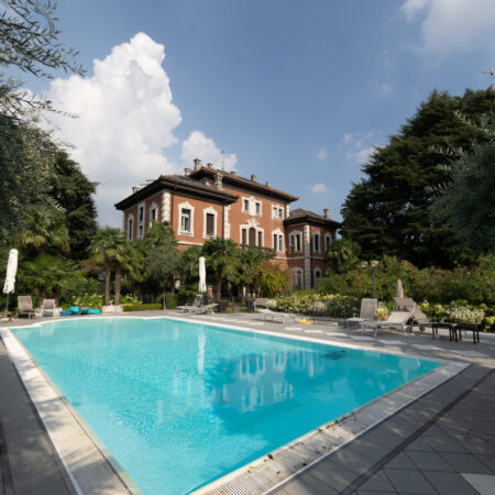 Elegante appartamento in villa- Como