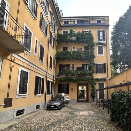 Tricolore Area