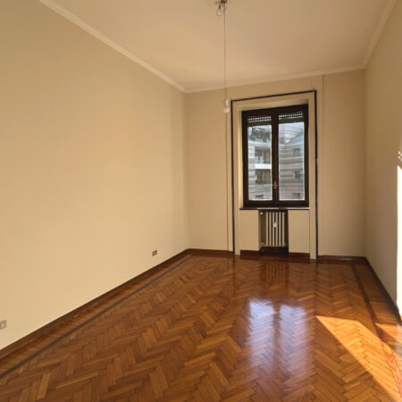 Corso Magenta Area/Carducci Street